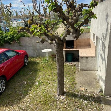 Appt avec parking, clim, wifi à 50 m de la plage Palavas-les-Flots Exterior foto